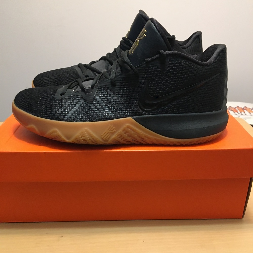Nike Kyrie Flytrap - image 7